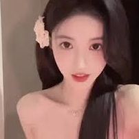 首页按钮紧凑